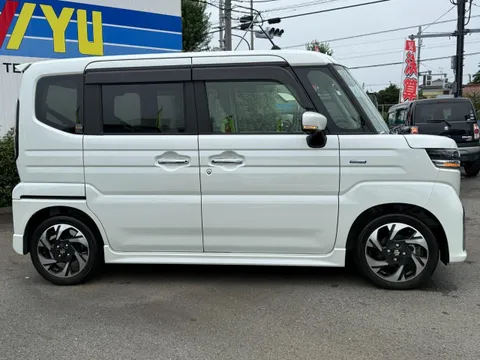 Suzuki Spacia Custom