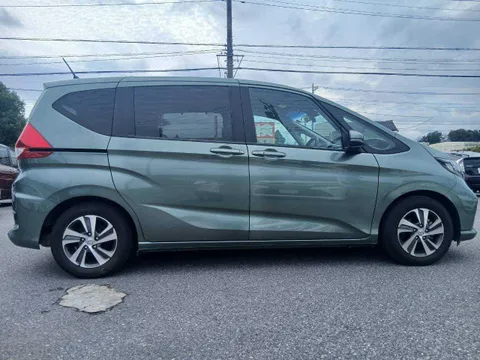 Honda Freed Plus