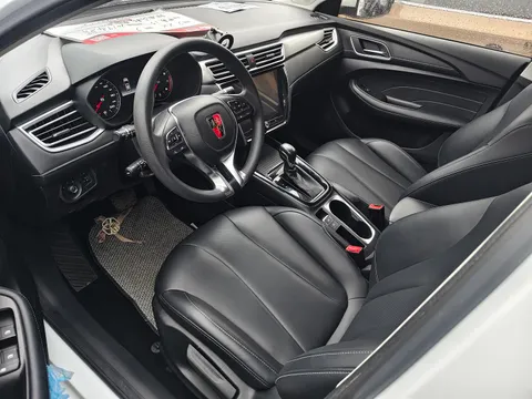 Roewe i5