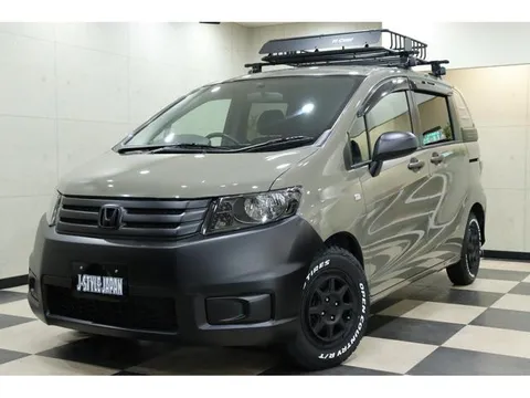 Honda Freed Spike