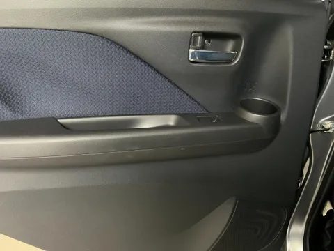 Mitsubishi eK X