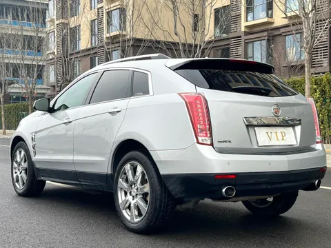 Cadillac SRX