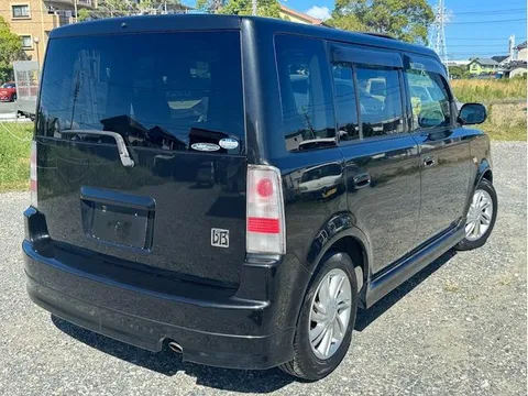 Toyota bB