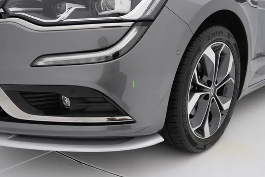 Renault Talisman (SM6)