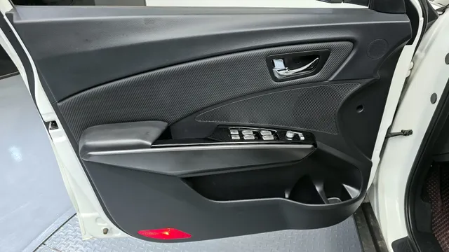 SsangYong Tivoli XLV (Tivoli Air)