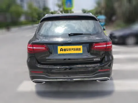Mercedes-Benz Mercedes-Benz GLC