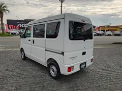 Mitsubishi Minicab Van