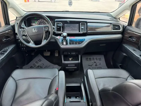 Honda Elysion