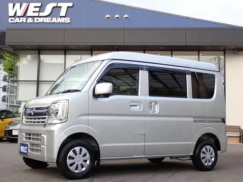 Nissan Clipper Van