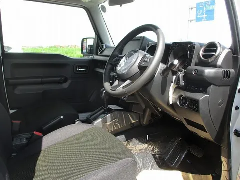 Suzuki Jimny Nomade