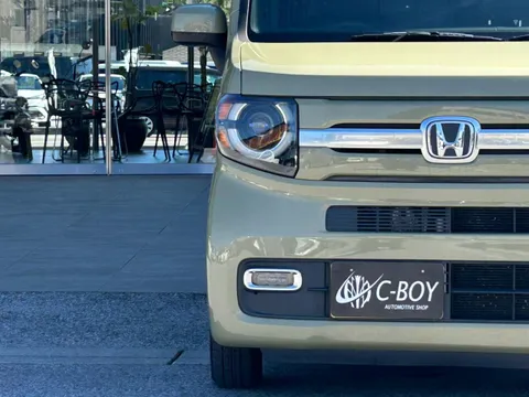 Honda N-VAN Plus Style