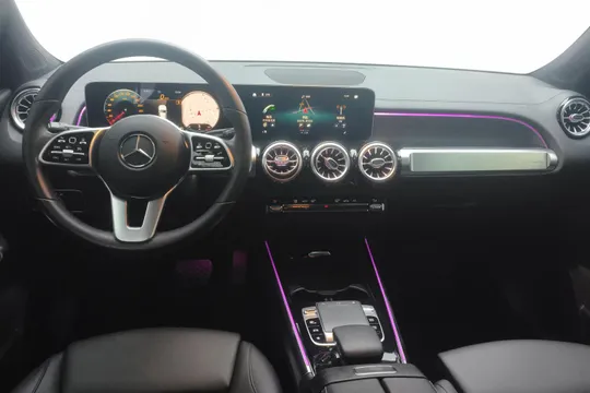Mercedes-Benz Mercedes-Benz GLB