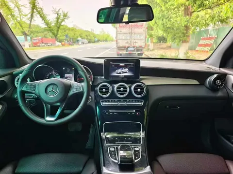 Mercedes-Benz Mercedes-Benz GLC