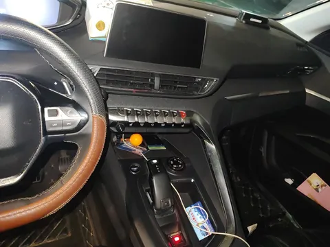 Peugeot 4008