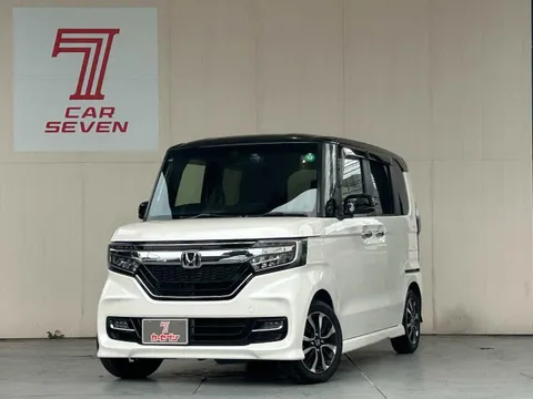 Honda N-BOX Custom
