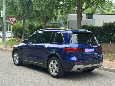 Mercedes-Benz Mercedes-Benz GLB