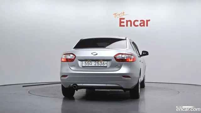 Renault SM3