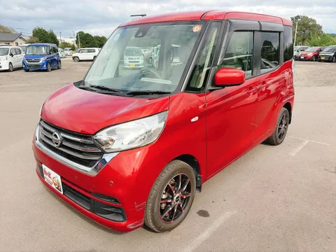 Nissan Dayz Roox