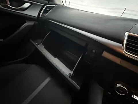Mazda Axela Sport