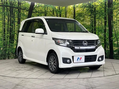 Honda N-WGN Custom