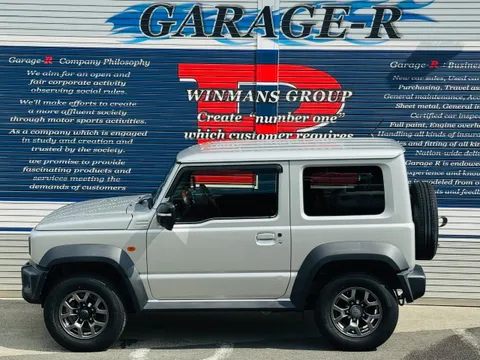 Suzuki Jimny Sierra