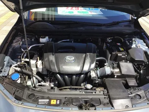 Mazda MAZDA3 Fastback