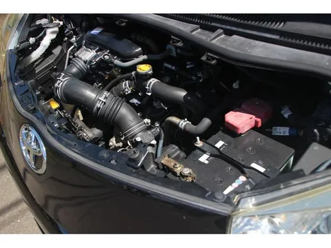 Toyota iQ
