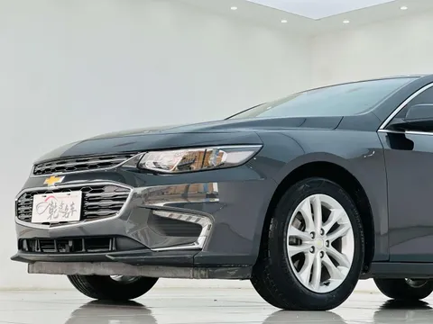 Chevrolet Malibu XL