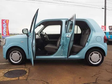 Daihatsu Mira Tocot