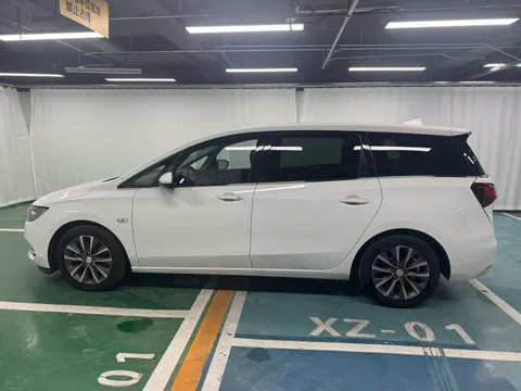 Buick GL6