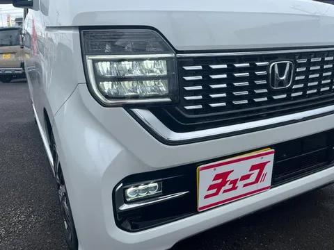 Honda N-WGN Custom