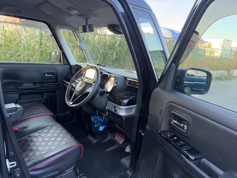 Suzuki Spacia Custom