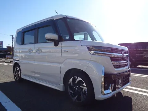 Suzuki Spacia Custom