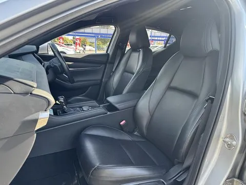 Mazda MAZDA3 Fastback