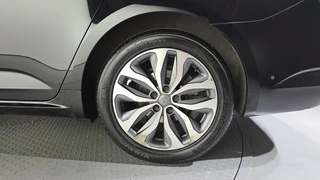 Renault Talisman (SM6)