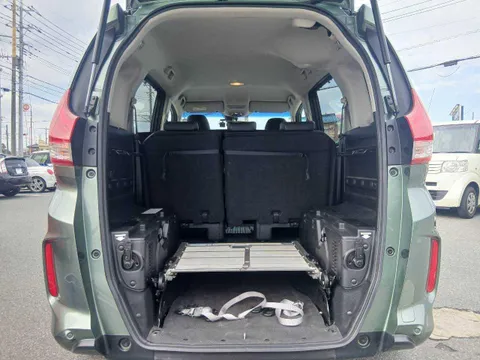 Honda Freed Plus
