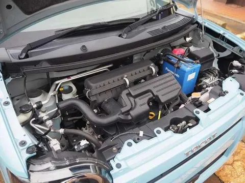 Daihatsu Mira Tocot
