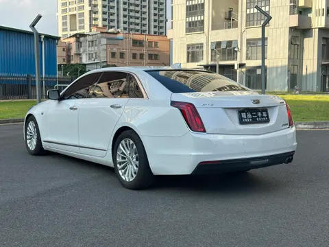 Cadillac CT6