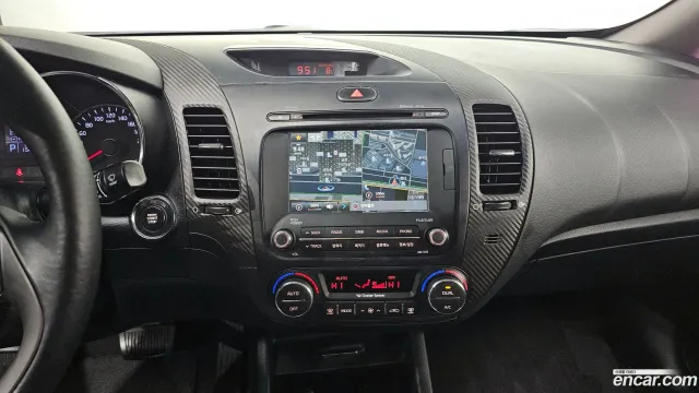 Kia Cerato (K3)