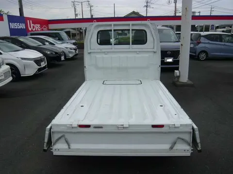 Nissan Clipper Truck