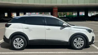 Peugeot 4008