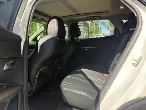 Peugeot 4008