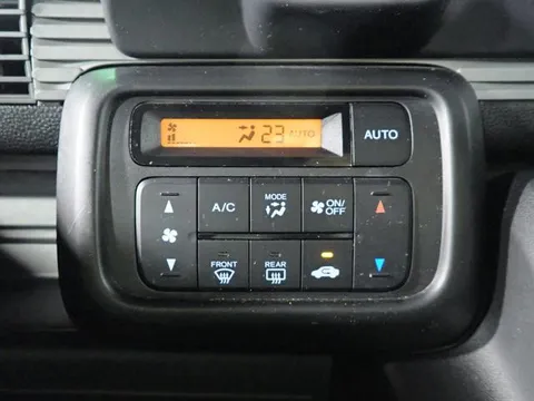 Honda N-VAN Plus Style