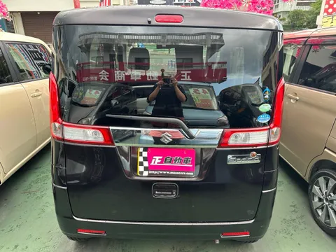 Suzuki Spacia