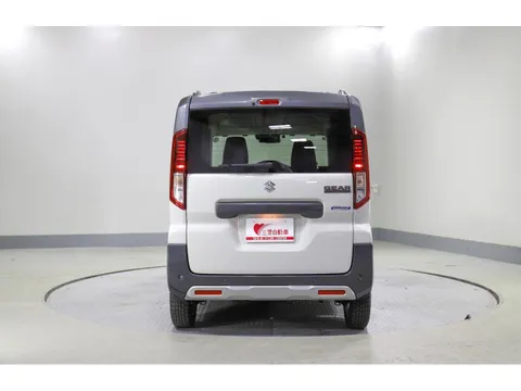 Suzuki Spacia Gear