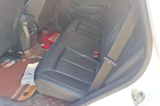 Roewe RX5