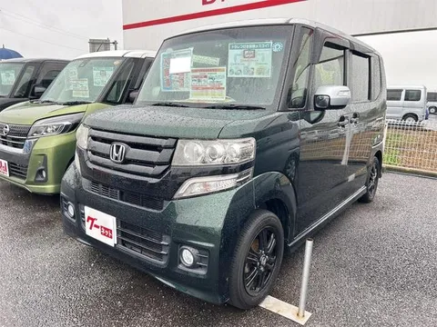 Honda N-BOX Custom