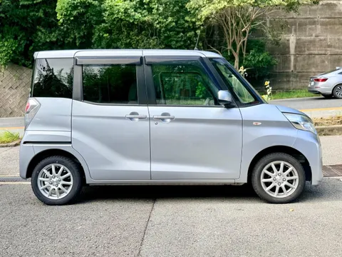 Mitsubishi eK Space