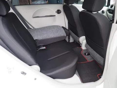 Mitsubishi I