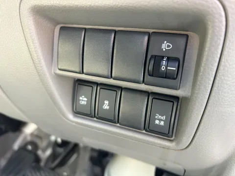 Nissan Clipper